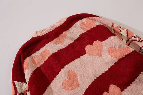 Suéter kawaii con corazón esponjoso