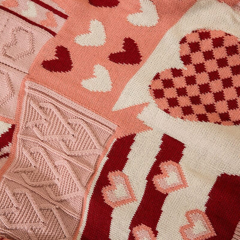 Suéter kawaii con corazón esponjoso