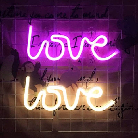 LED Neon Writing "Love"