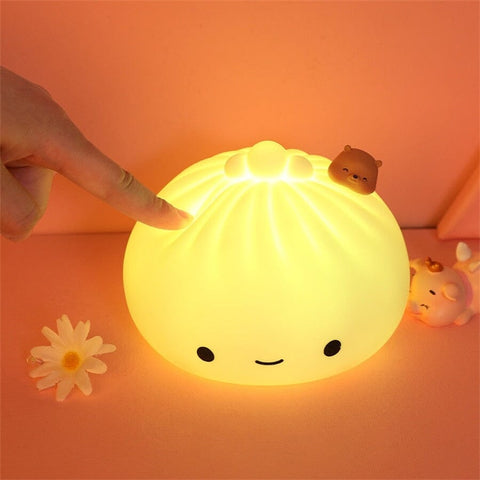 Pan Kawaii con luz LED de silicona suave y sensible al tacto 