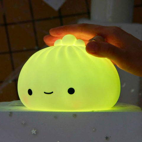 Pan Kawaii con luz LED de silicona suave y sensible al tacto 