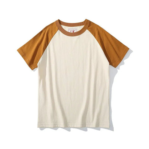 Camiseta estilo retro con mangas coloridas