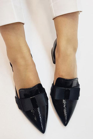 Bow Pointed Flats