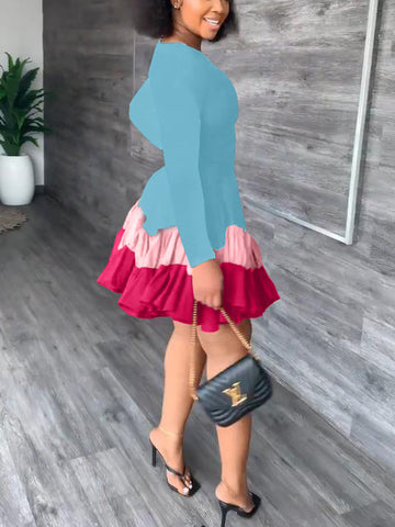 Minikleid mit Rüschen und Farbblockdesign