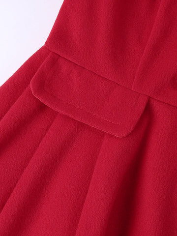 Zweireihiger Mantel mit Gürtel