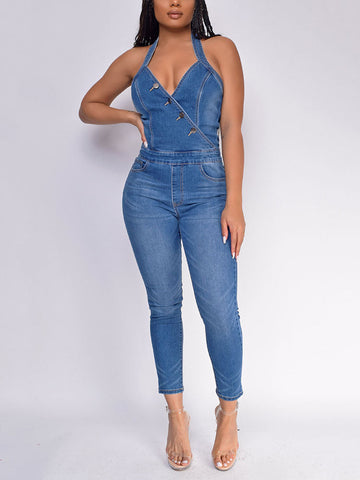 Ärmelloser Neckholder-Jumpsuit aus Denim in enger Passform