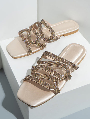 Sandalias planas con diamantes de imitación ahuecados