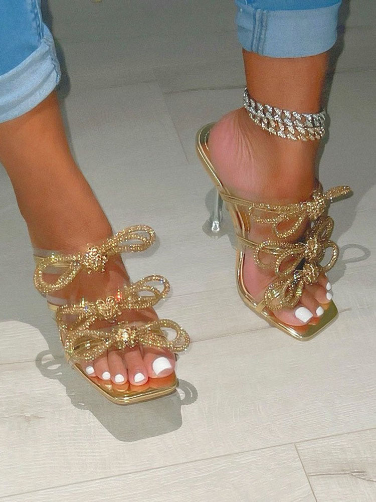 Tacones con lazo y diamantes de imitación