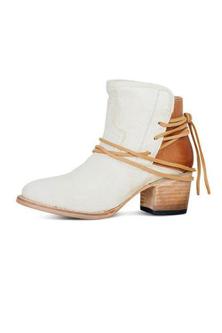 Stiefeletten mit Schnürung und klobigen Absätzen