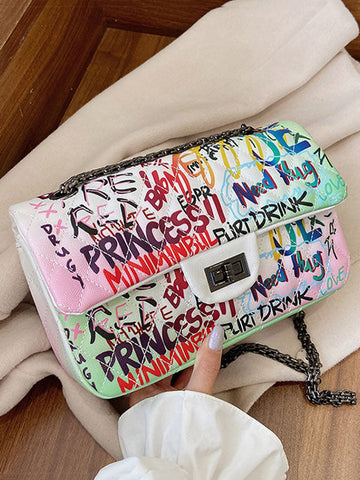 Bolso bandolera con grafiti