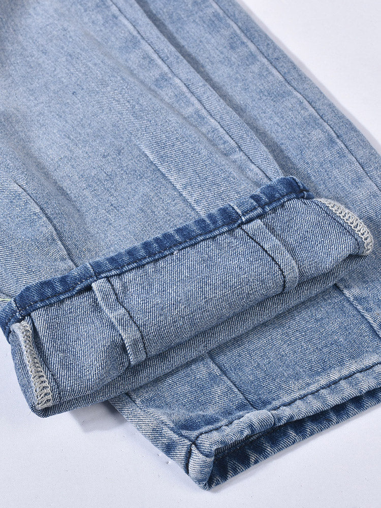 Jeans cargo con parches de camuflaje