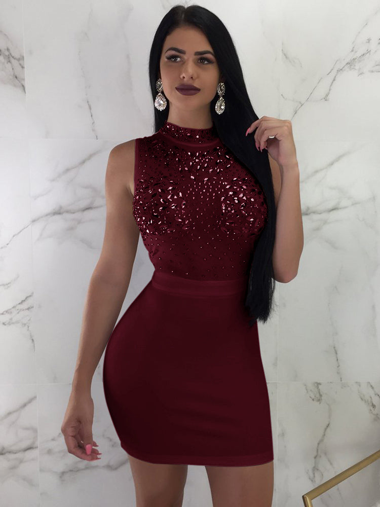 Vestido ajustado de malla con diamantes de imitación