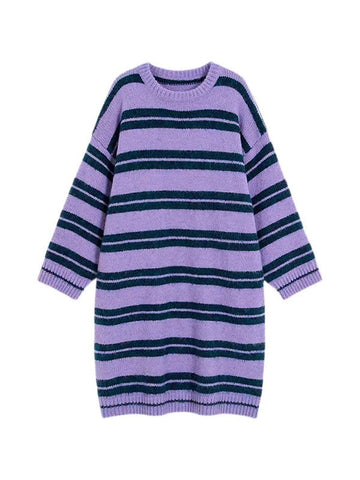 Langärmliges, gestreiftes Pullover-Maxikleid