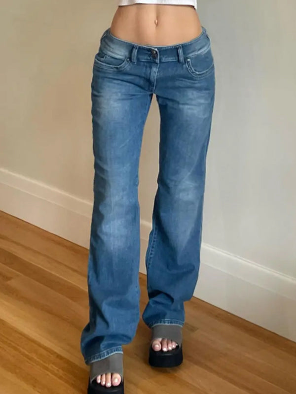 Blau verwaschene Boyfriendjeans mit niedriger Taille