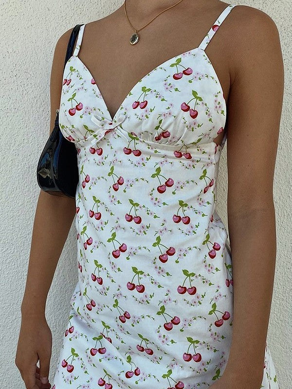 Minivestido sin espalda con estampado de cerezas