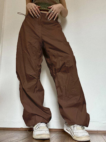 Baggy-Cargohose mit Kordelzug und niedriger Taille