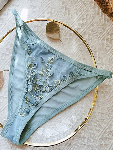 Vintage Lace Embroidery Bustier