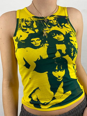 Kurzes Tanktop mit Vintage-Mädchen-Grafik