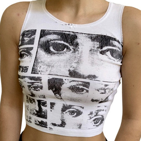 Kurzes Tanktop mit Staring Eye-Grafik