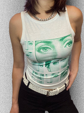 Kurzes Tanktop mit Staring Eye-Grafik