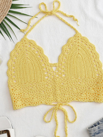 Top corto de punto de crochet con cuello halter