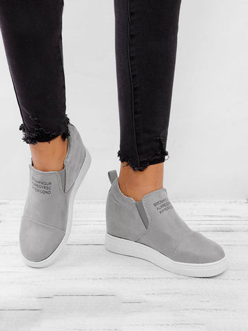 Suede Letter Pattern Casual Sneakers