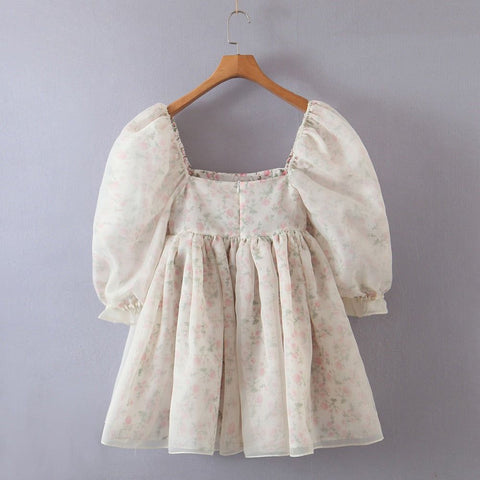 Vestido mini princesa abullonado de gasa rubí 