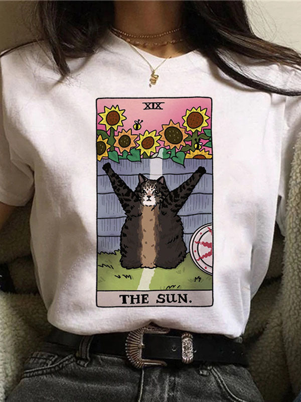 Camiseta con gráfico de gato con carta del tarot