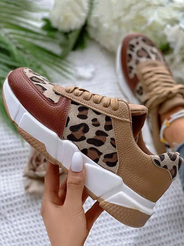 Lässige PU-Sneakers mit Leopardenmuster