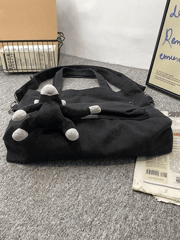 Vintage-Umhängetasche mit Cartoon-Anhänger