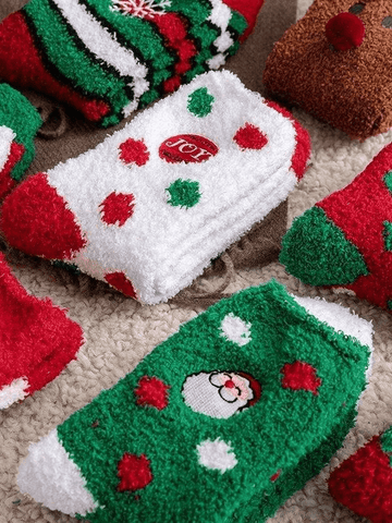 Weihnachtssocken aus Korallenfleece mit Wellenpunkten