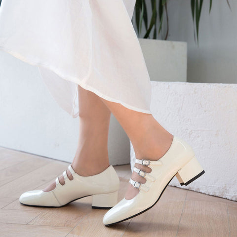 Classic Buckle Strap Patent Block Heel Mary Jane Pumps - White