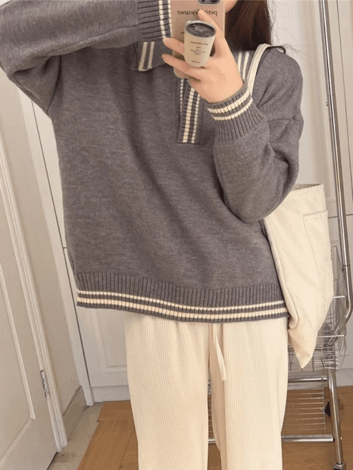 Pullover mit Kontrastbesatz