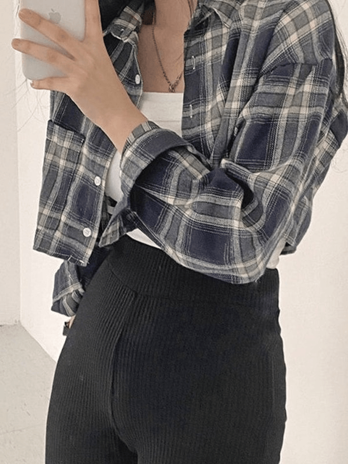 Cropped Long Sleeve Checkered Blouse