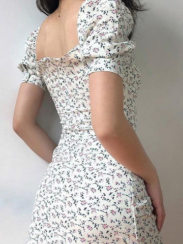 Minivestido de manga corta con estampado floral