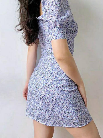 Minivestido de manga corta con estampado floral