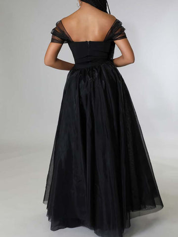 Einfarbiger Rock mit hoher Taille