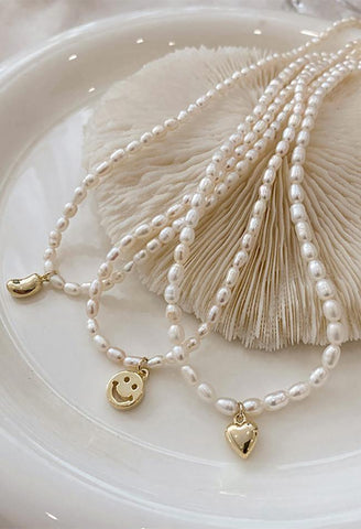 Pearl Pendant Necklace