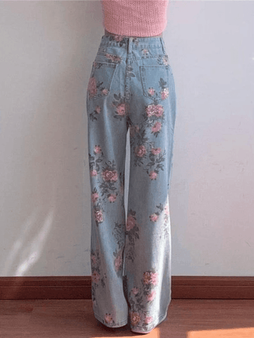 Boyfriendjeans mit Blumenmuster und hohem Bund