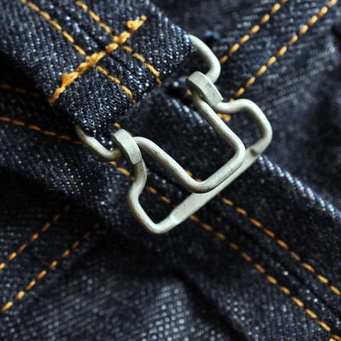 Hochwertige Jeans mit Hosenträgern