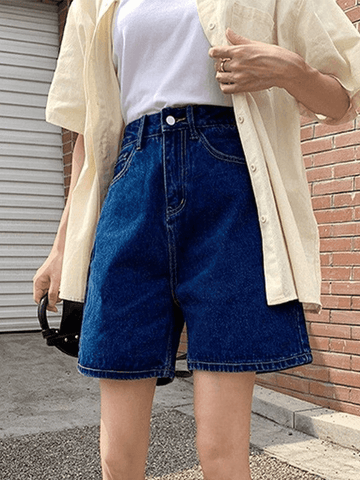 Jeansshorts mit geradem Bein und hoher Taille