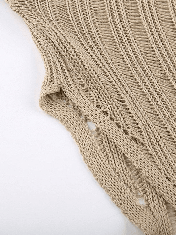 Strickpullover mit unregelmäßigem Schlitz und Used-Look