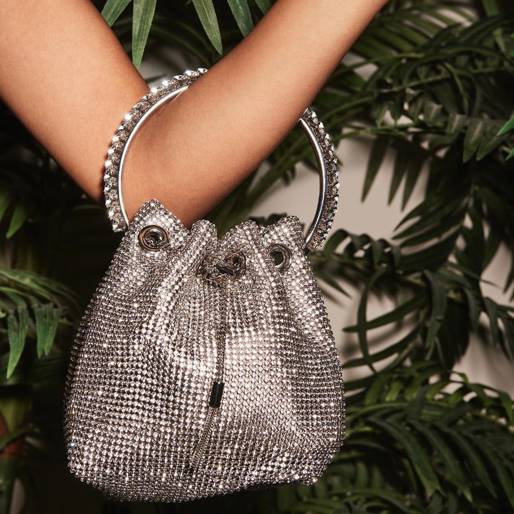 Prachtvolle Tasche mit Kristallgriff und Quaste und Diamanten