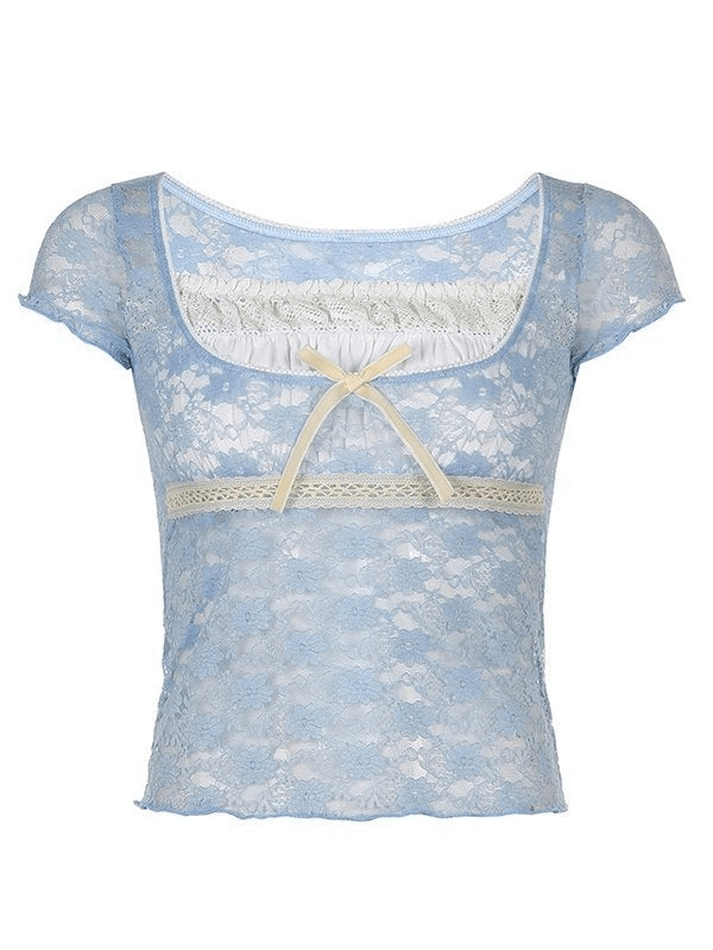 Blusa corta de patchwork con encaje