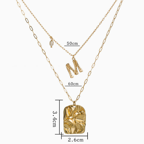 Rock The Party – Statement-Halskette mit mehrlagigem Charm-Anhänger – Gold