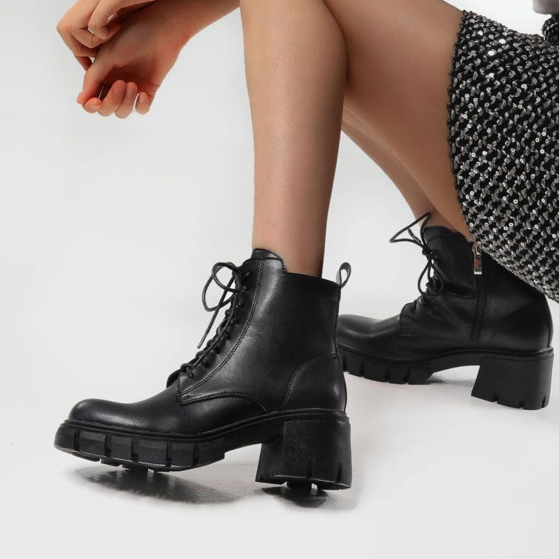 Toe Block Heel Lug Sole Lace Up Combat Boots - Black