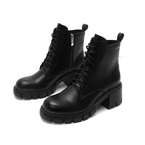 Combat Boots mit Blockabsatz und Profilsohle zum Schnüren - Schwarz