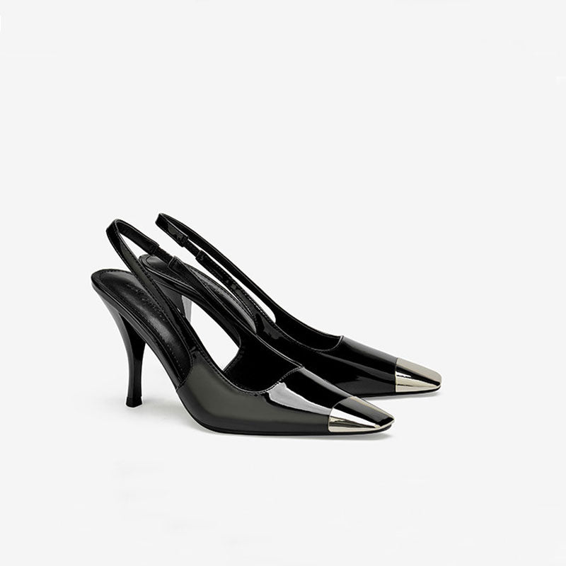 Slingback-Pumps aus Lackleder mit quadratischer Zehenpartie aus Metall - Schwarz