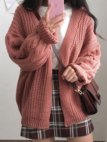 Strickjacke mit Zopfmuster und offener Vorderseite