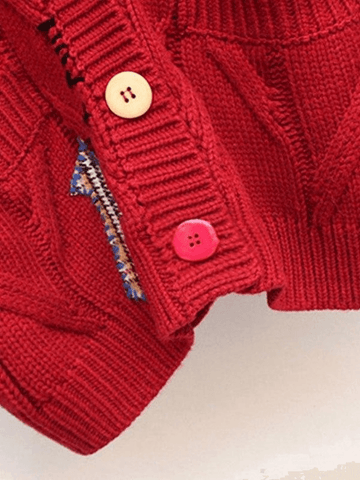 Strickjacke mit Stickerei